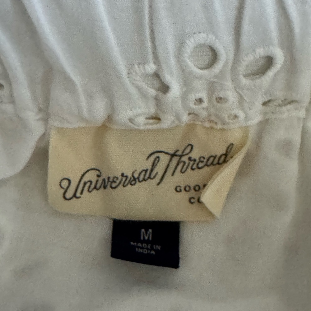 Universal Thread Women's Eyelet Bubble Hem Skirt Size M - Picture 4 of 5